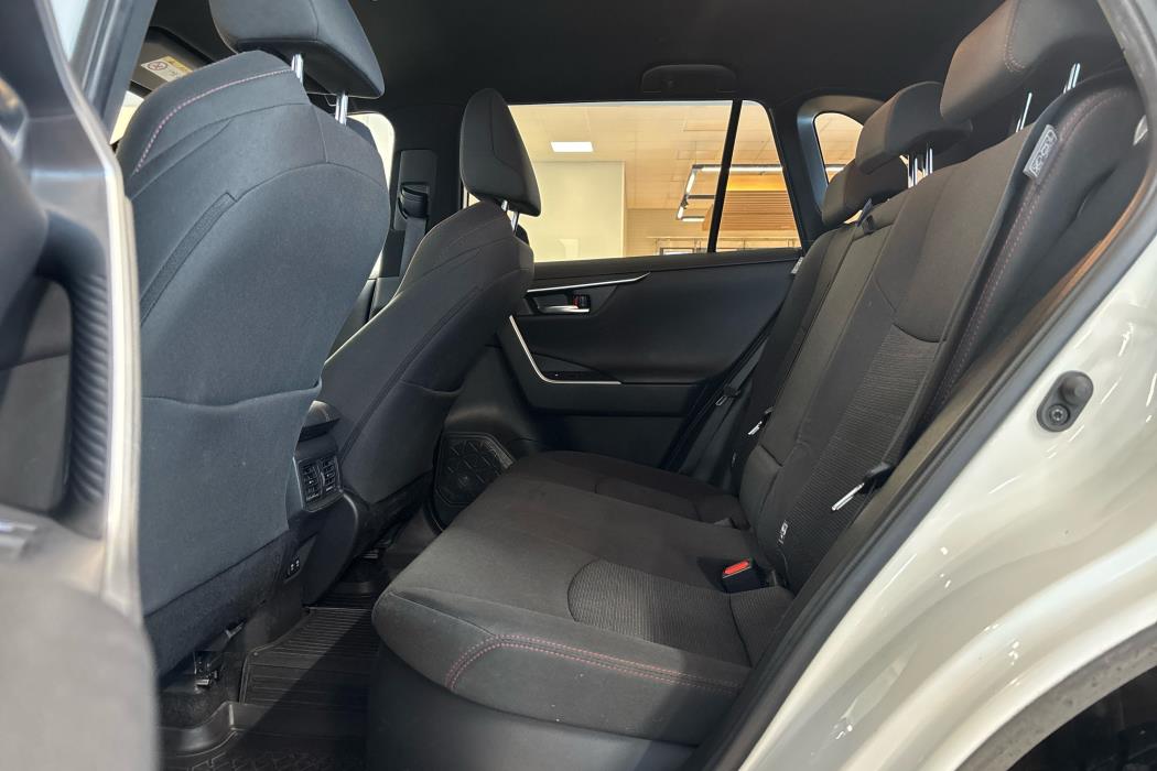 TOYOTA RAV4 Plug-in 2021