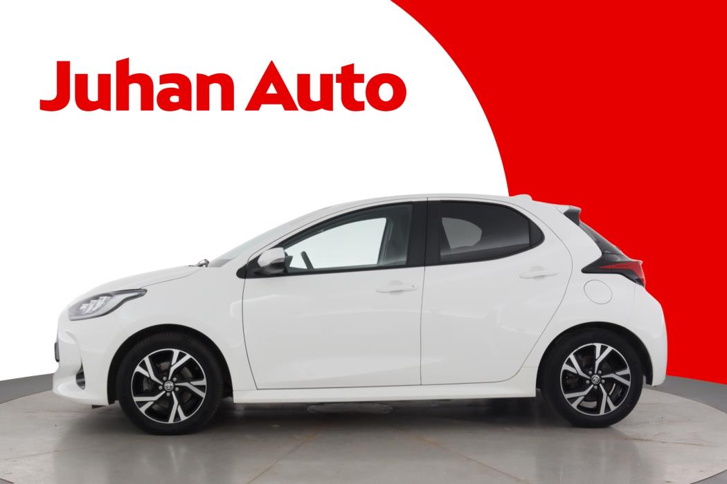 TOYOTA Yaris 2025