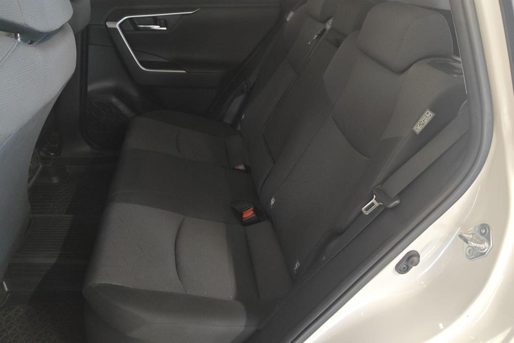 TOYOTA RAV4 2021