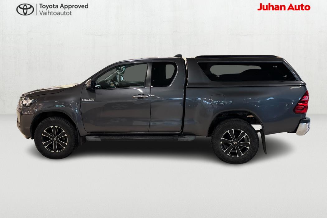 TOYOTA Hilux 2022