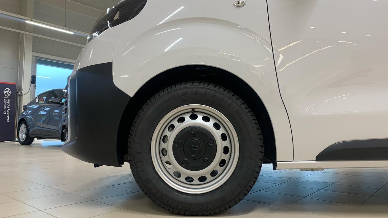 Toyota Proace 2025