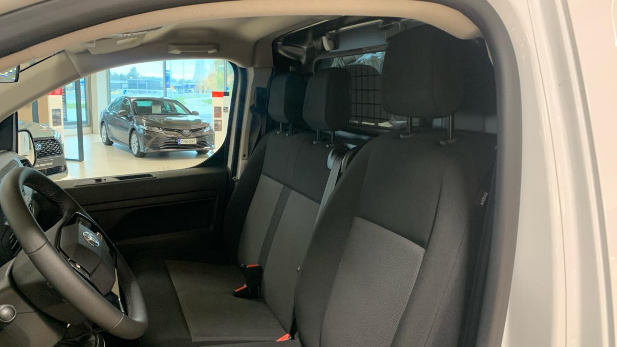 Toyota Proace 2025