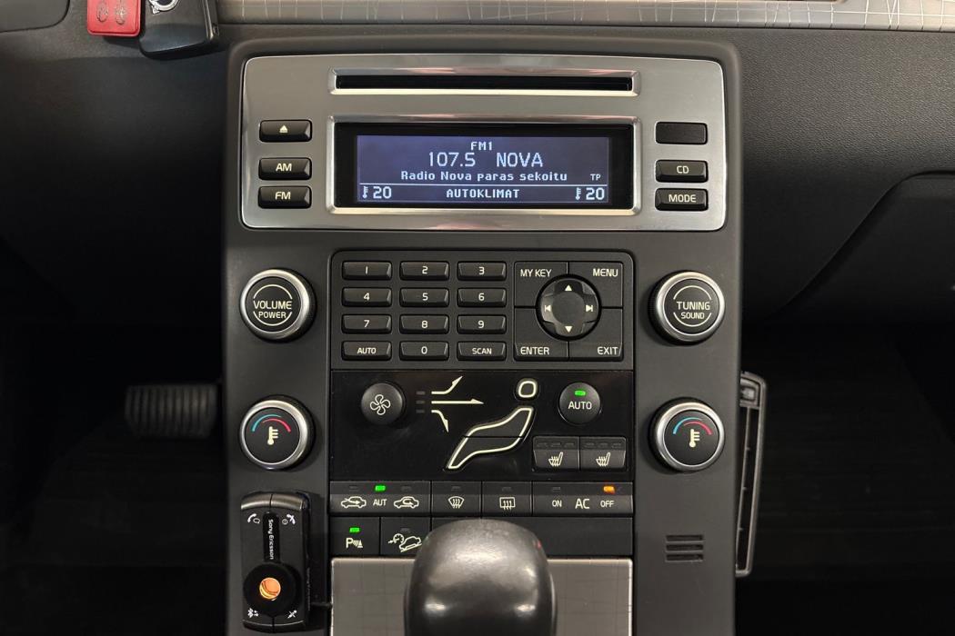 VOLVO XC70 2008