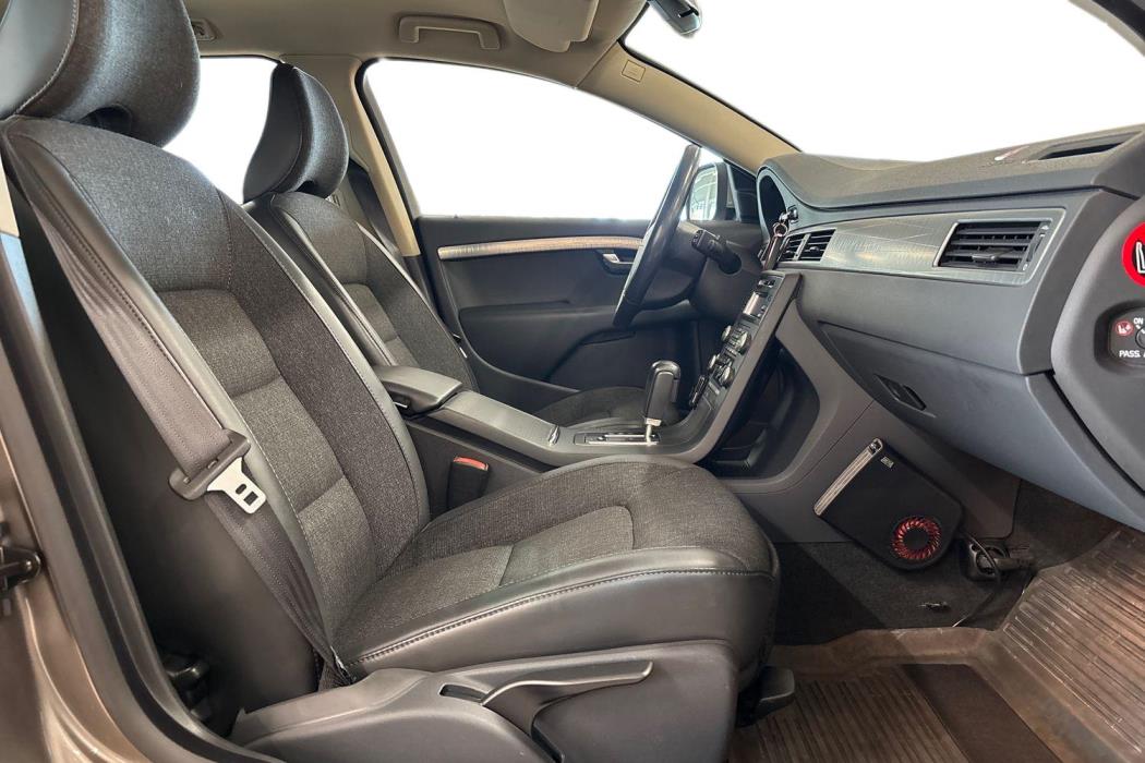 VOLVO XC70 2008