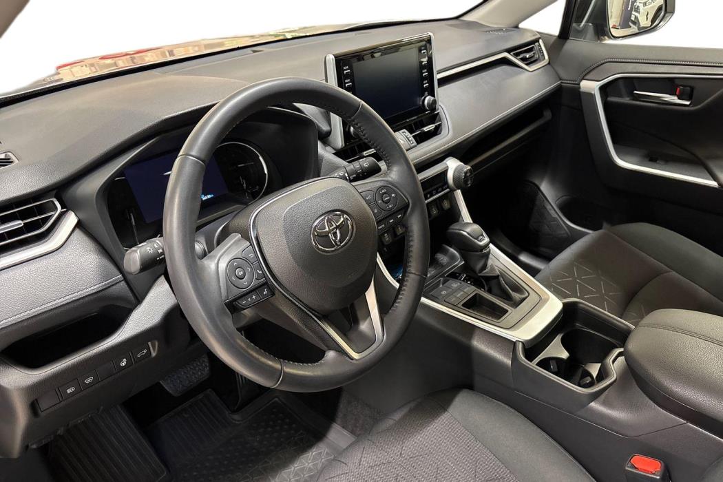 TOYOTA RAV4 2020