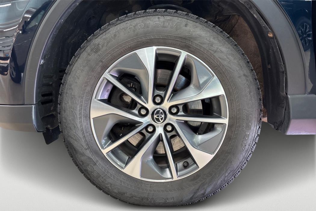 TOYOTA RAV4 2018