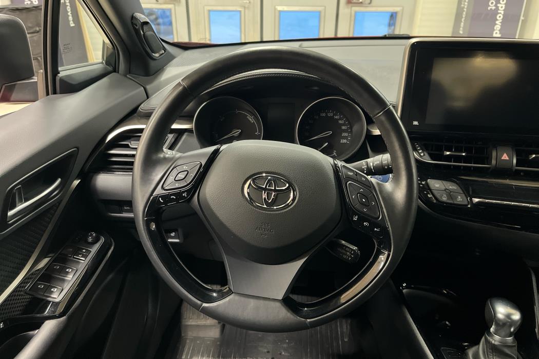 TOYOTA C-HR 2019