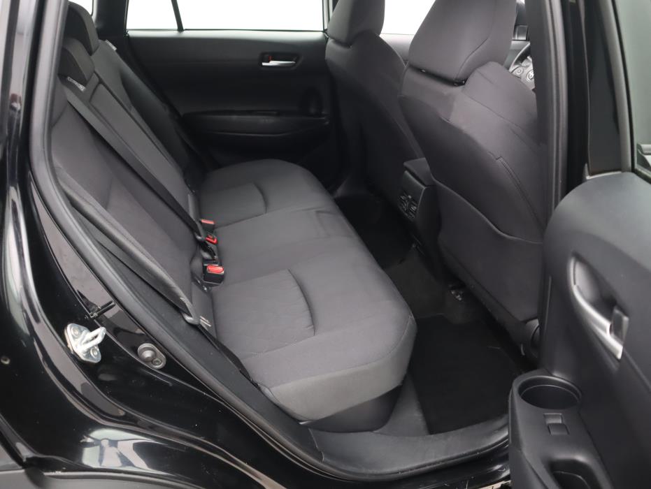 TOYOTA Corolla Cross 2023