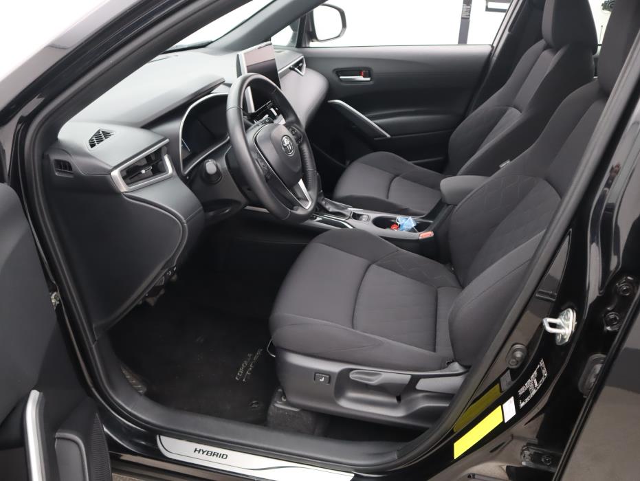 TOYOTA Corolla Cross 2023