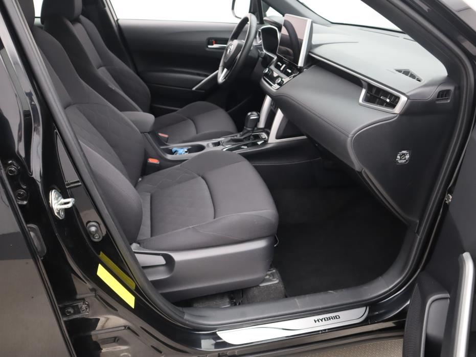 TOYOTA Corolla Cross 2023