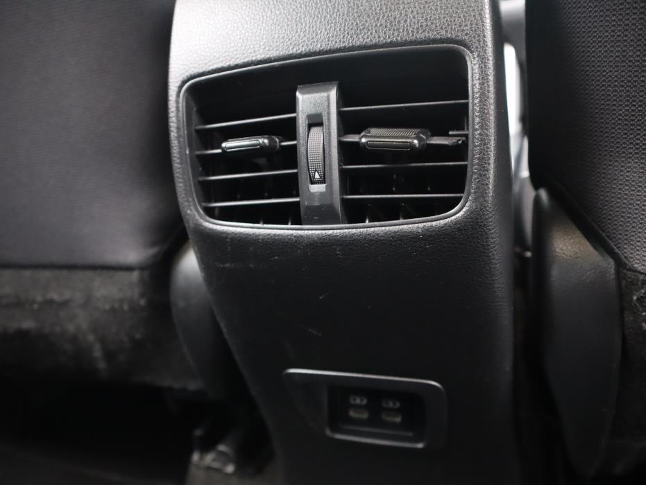 TOYOTA Corolla Cross 2023