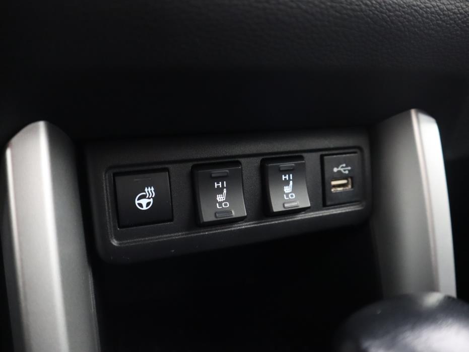 TOYOTA Corolla Cross 2023