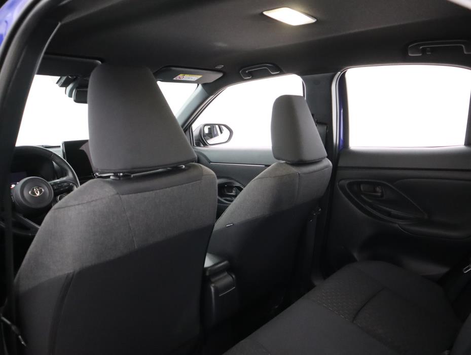 TOYOTA Yaris Cross 2024