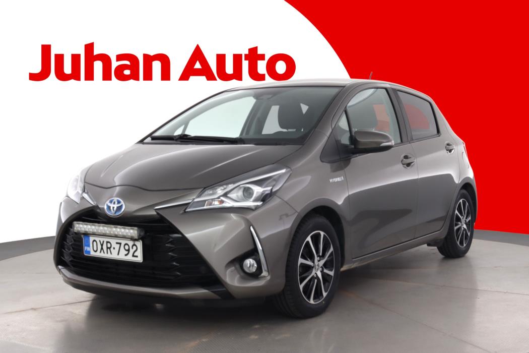 TOYOTA Yaris 2018