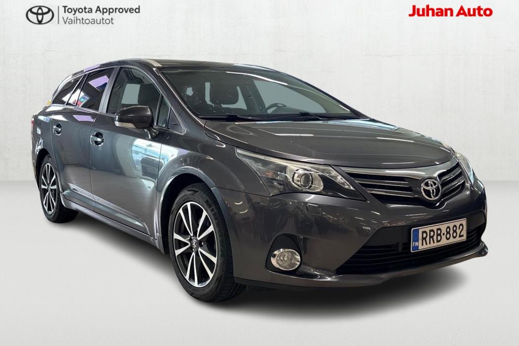 TOYOTA Avensis 2013
