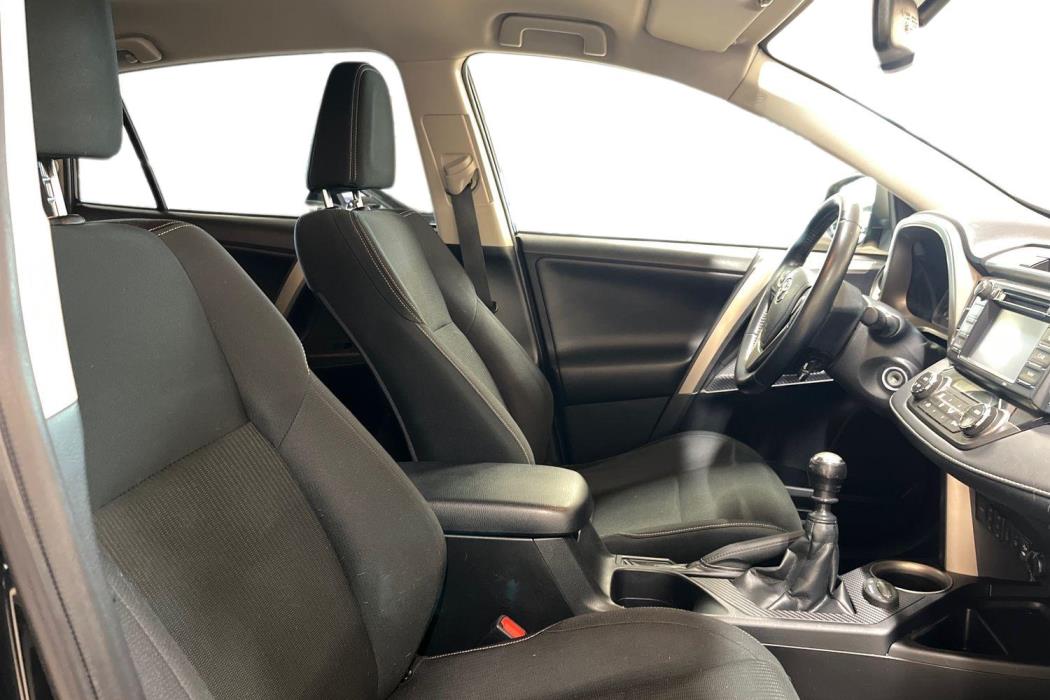 TOYOTA RAV4 2014