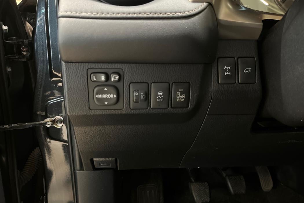 TOYOTA RAV4 2014