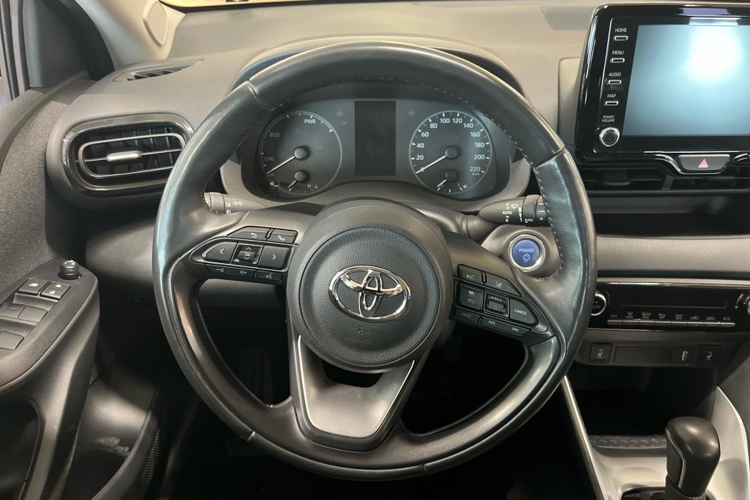 TOYOTA Yaris 2020