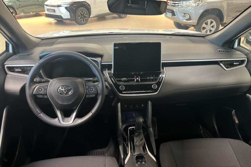 TOYOTA Corolla Cross 2024