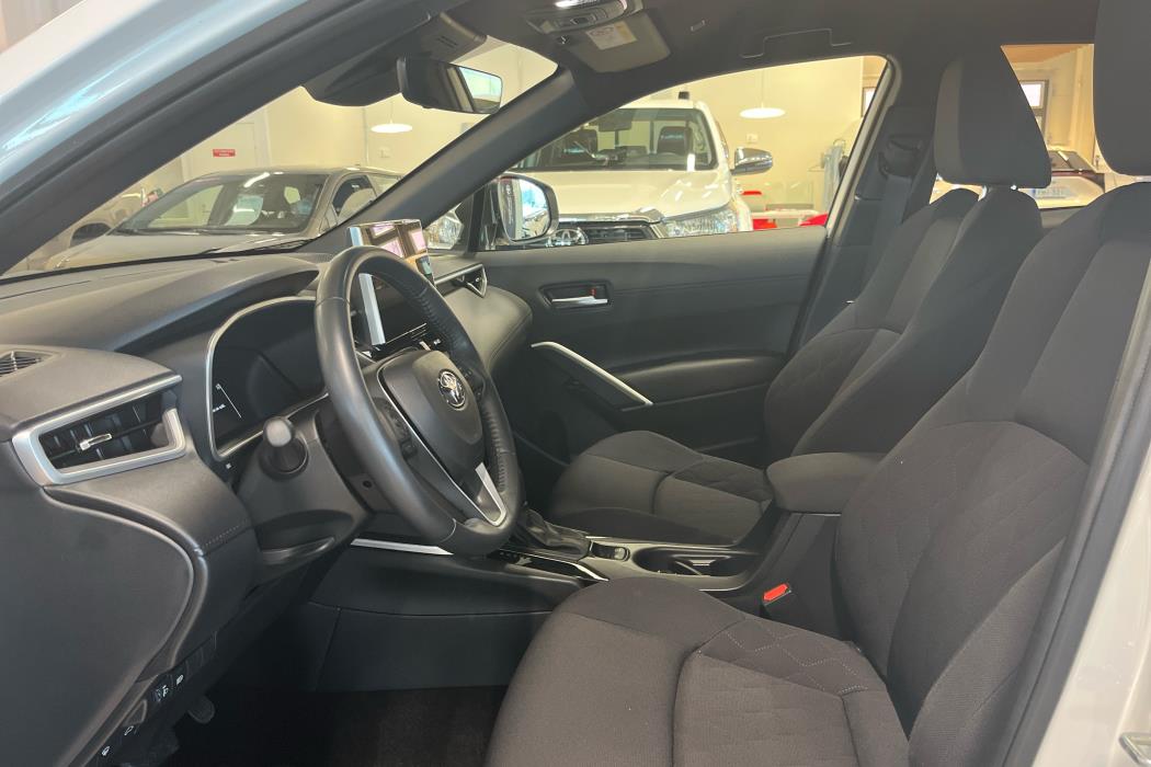 TOYOTA Corolla Cross 2024