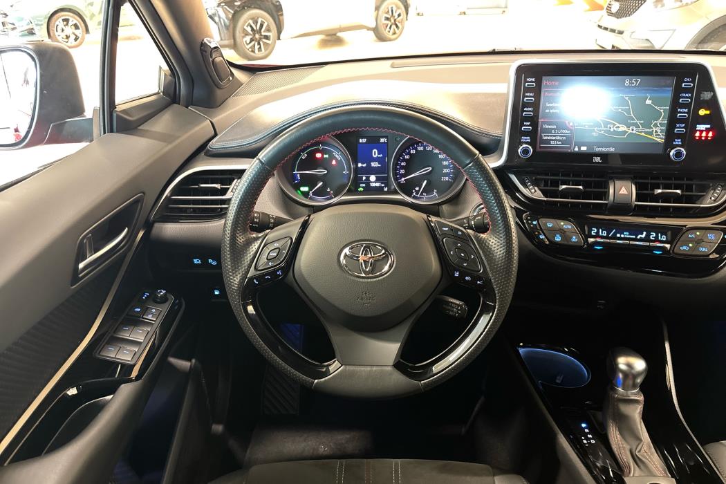 TOYOTA C-HR 2021