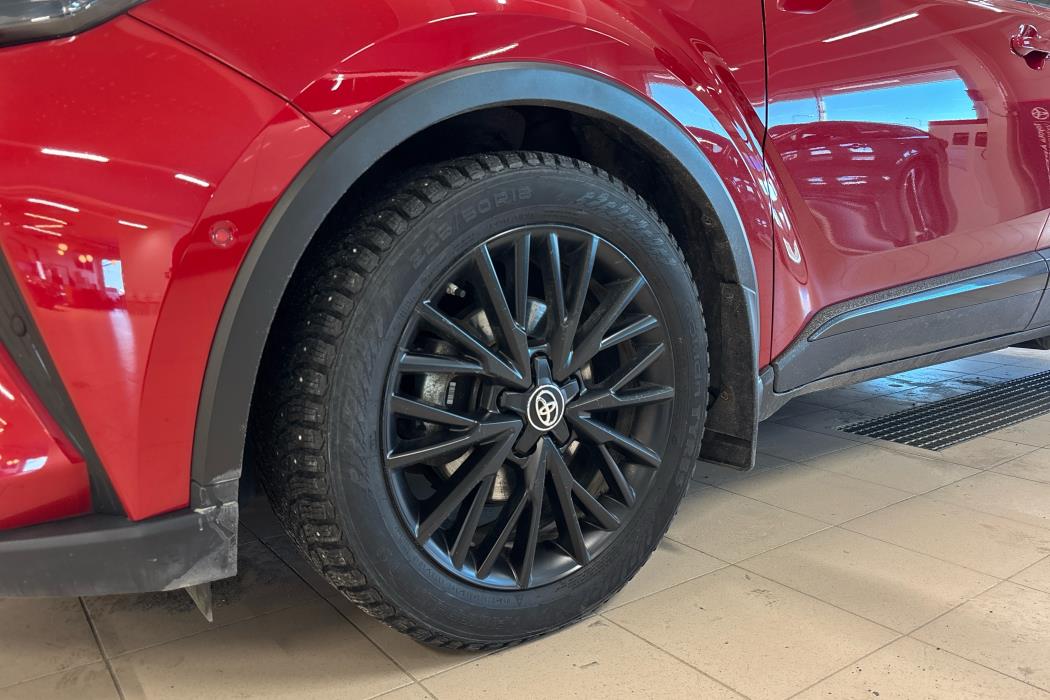 TOYOTA C-HR 2021
