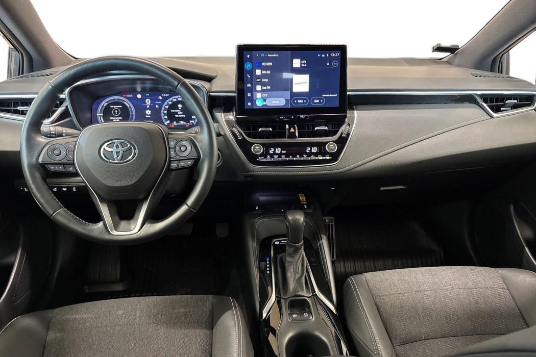 TOYOTA Corolla 2024
