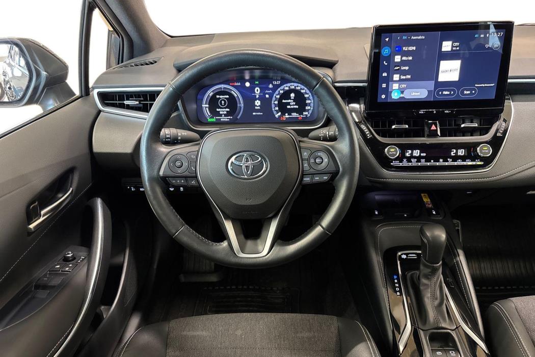 TOYOTA Corolla 2024