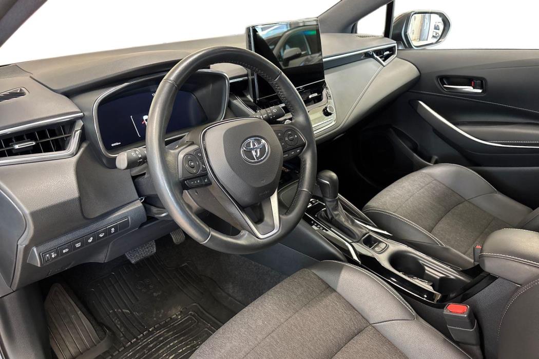 TOYOTA Corolla 2024