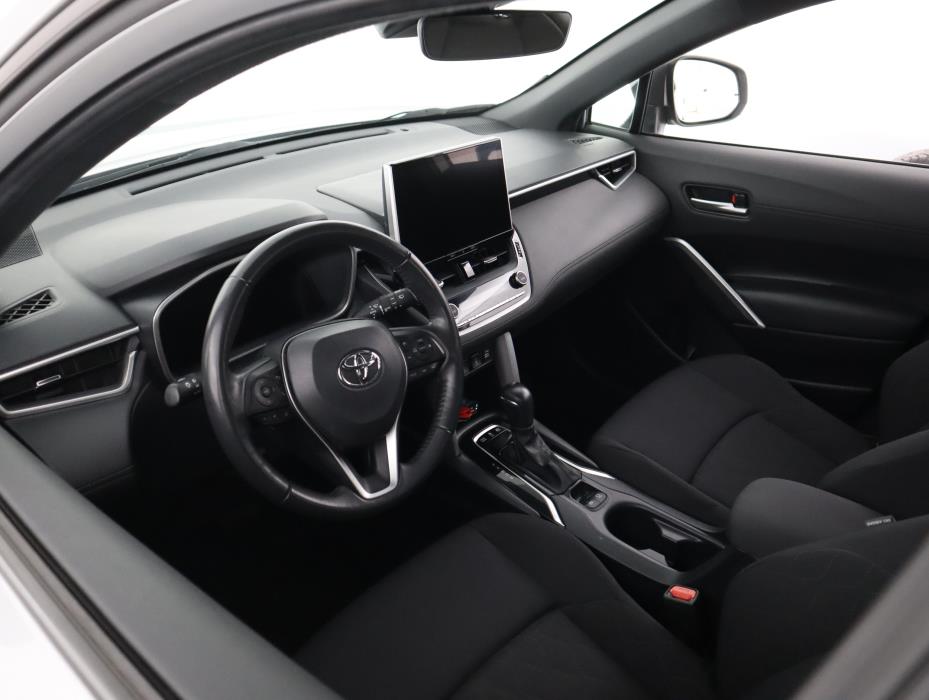 TOYOTA Corolla Cross 2023
