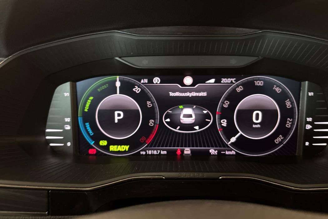 SKODA SUPERB 2020