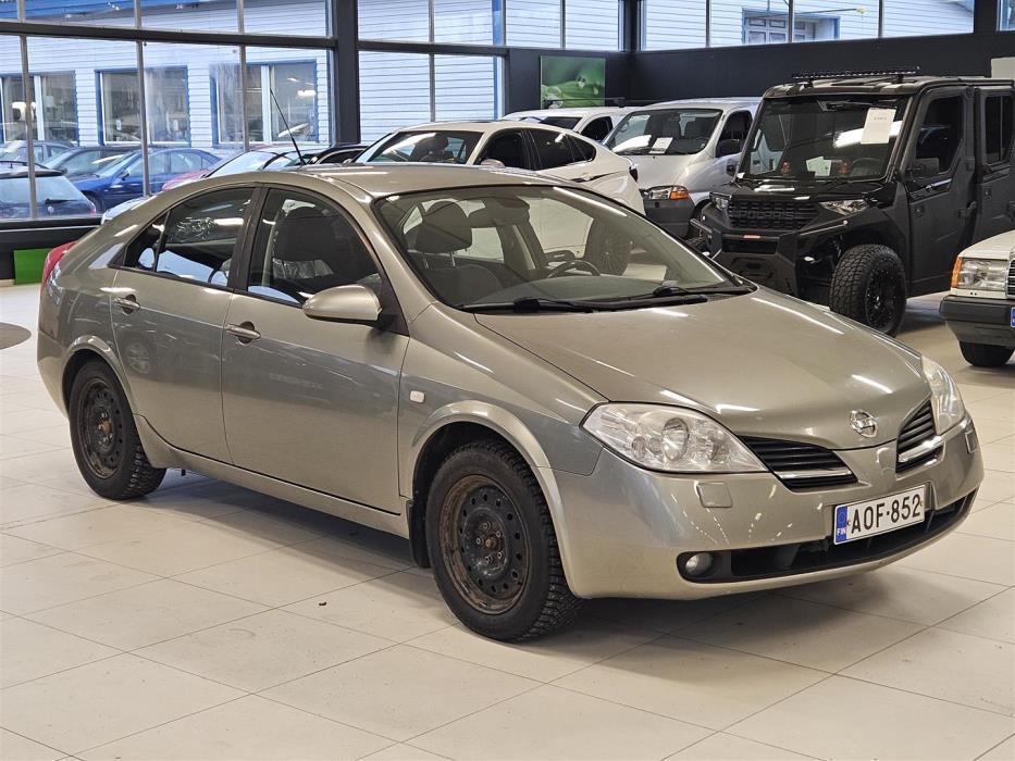 Nissan Primera 2004