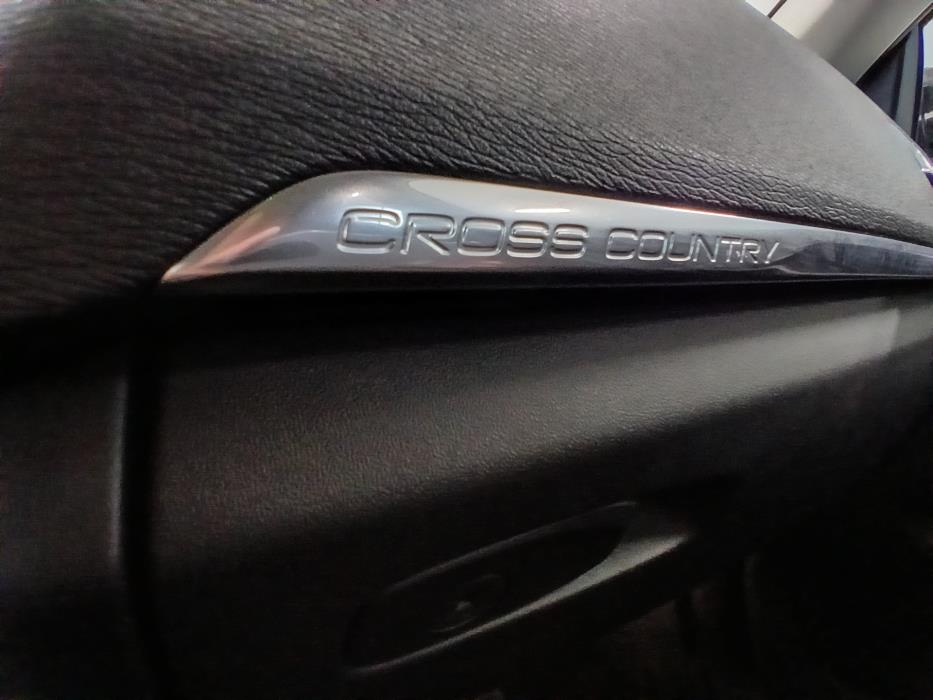Volvo V40 Cross Country 2014