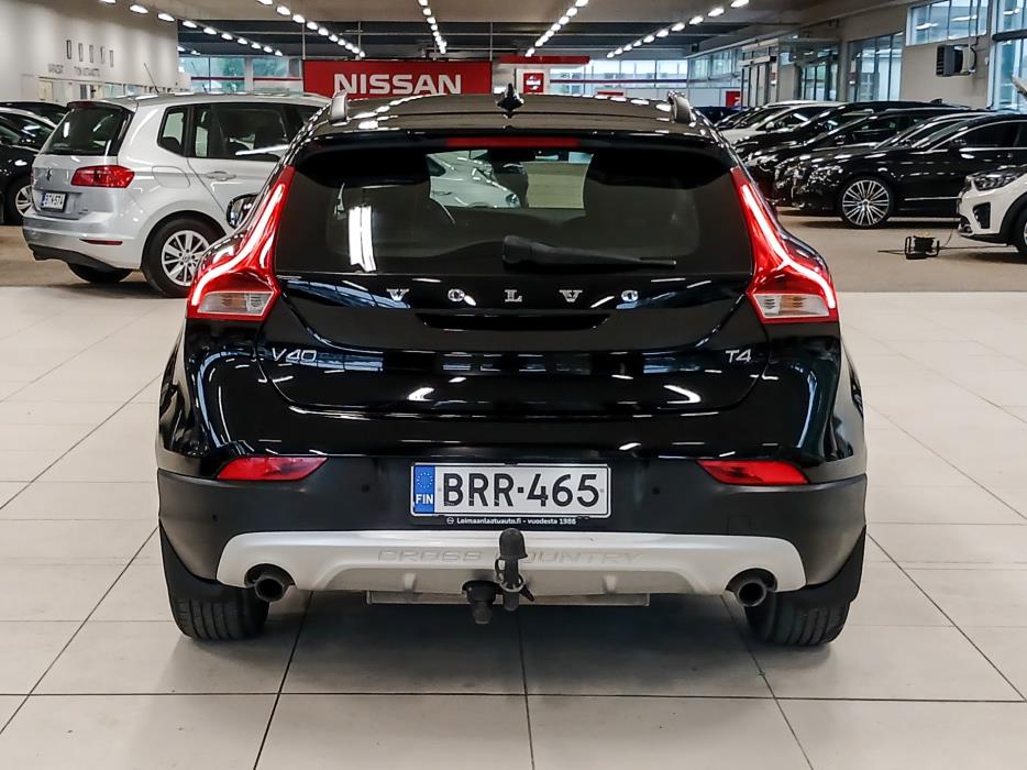 Volvo V40 Cross Country 2014