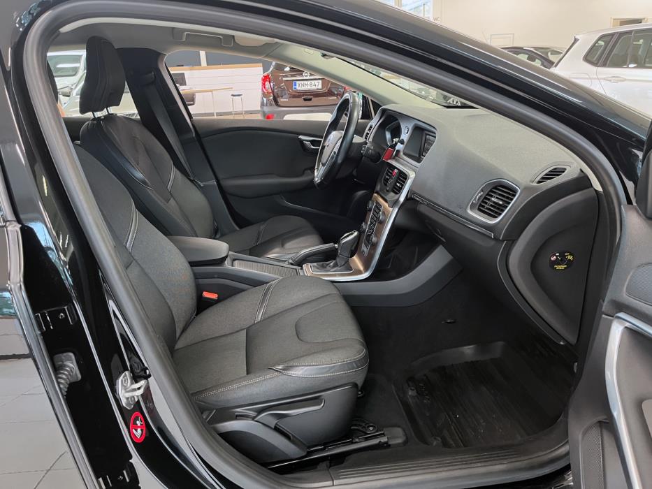 Volvo V40 Cross Country 2014