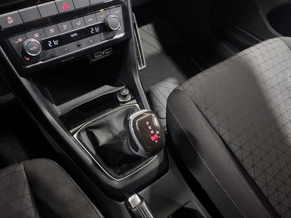 Volkswagen T-Cross 2019