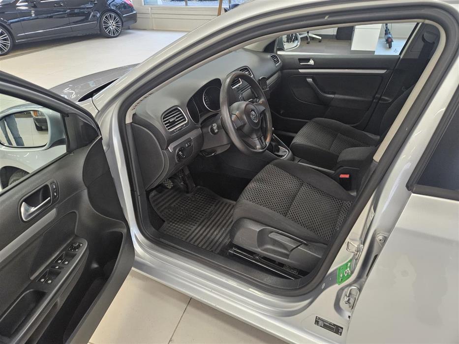 Volkswagen Golf 2011