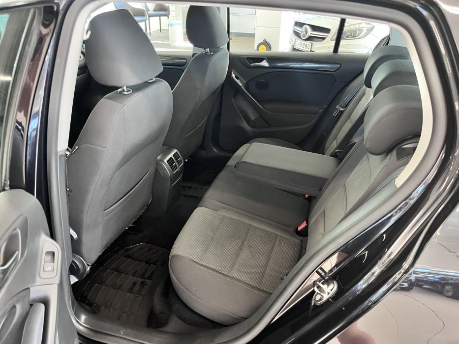 Volkswagen Golf 2011