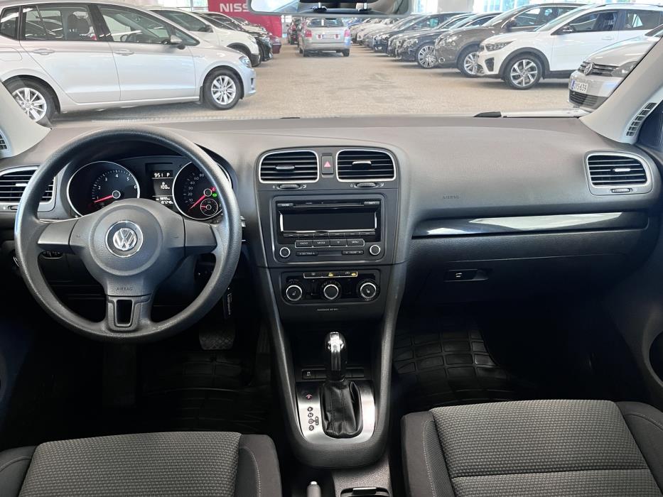 Volkswagen Golf 2011