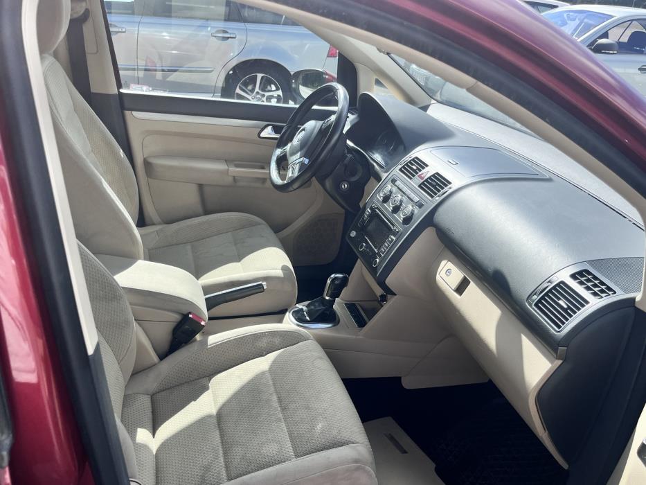 Volkswagen Touran 2013