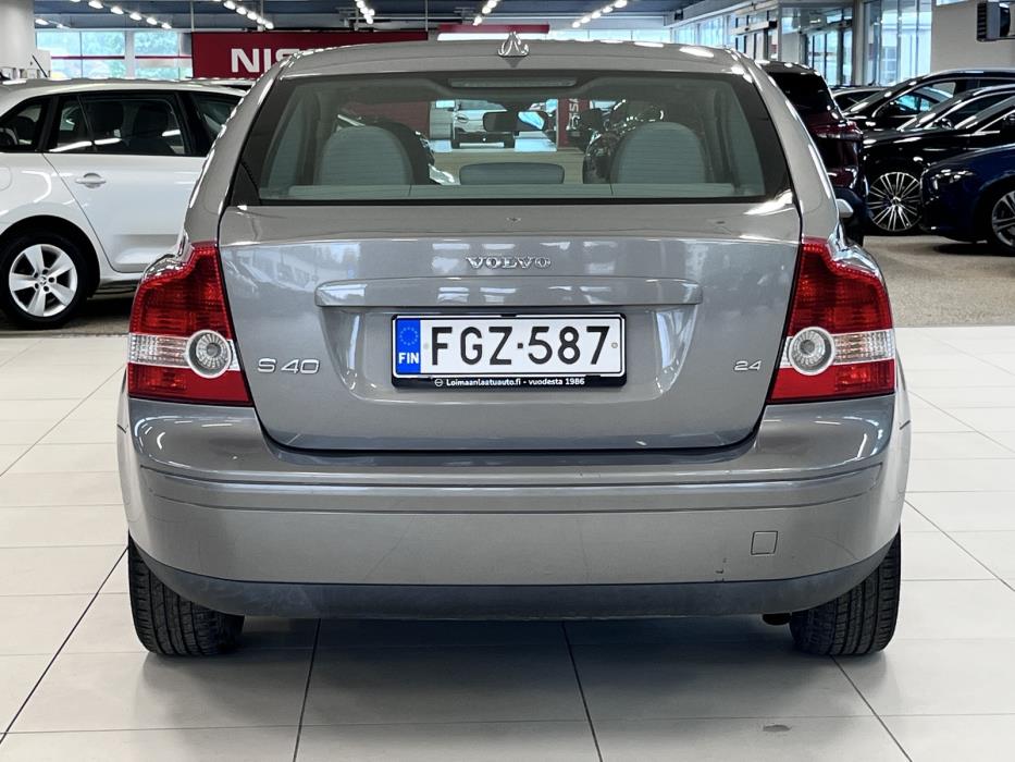 Volvo S40 2006