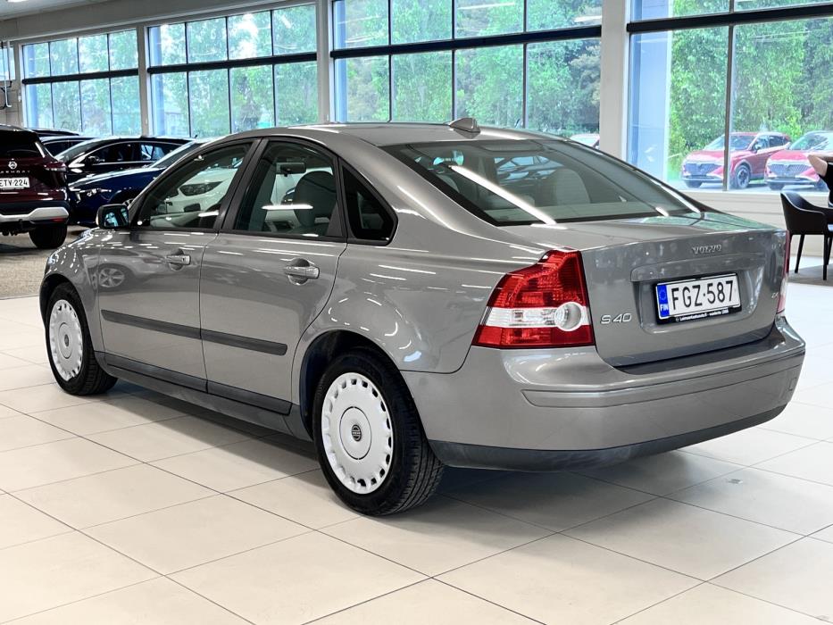 Volvo S40 2006