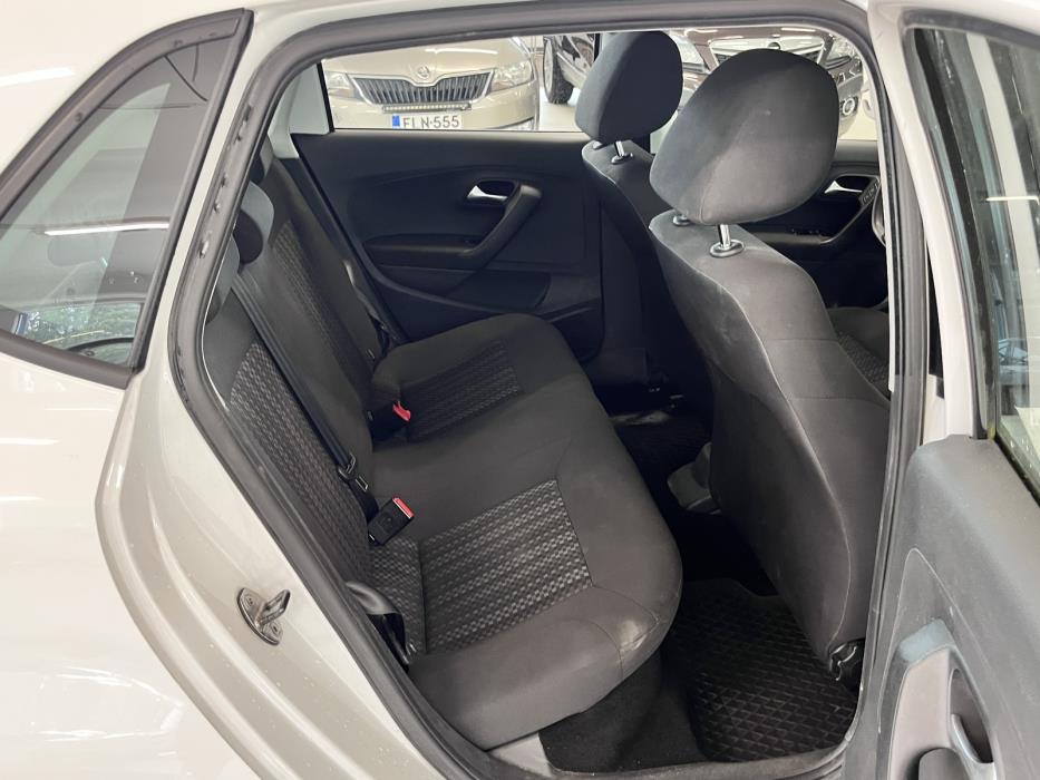Volkswagen Polo 2015