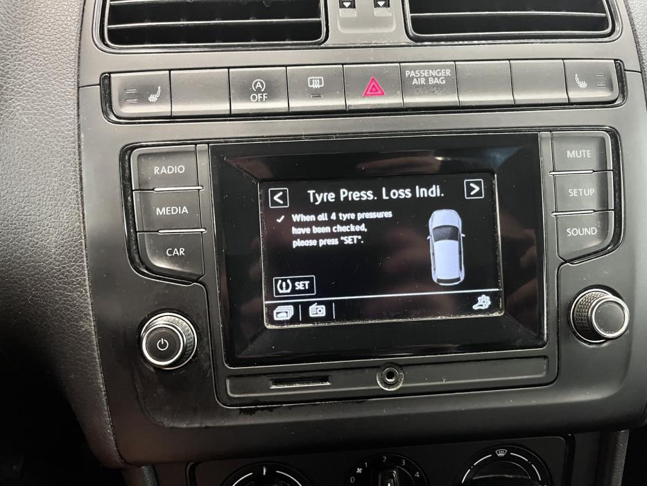 Volkswagen Polo 2015