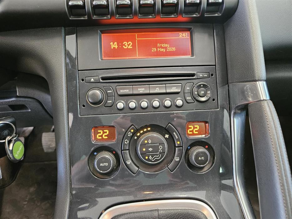 Peugeot 3008 2011