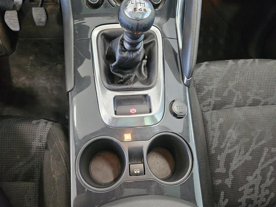 Peugeot 3008 2011