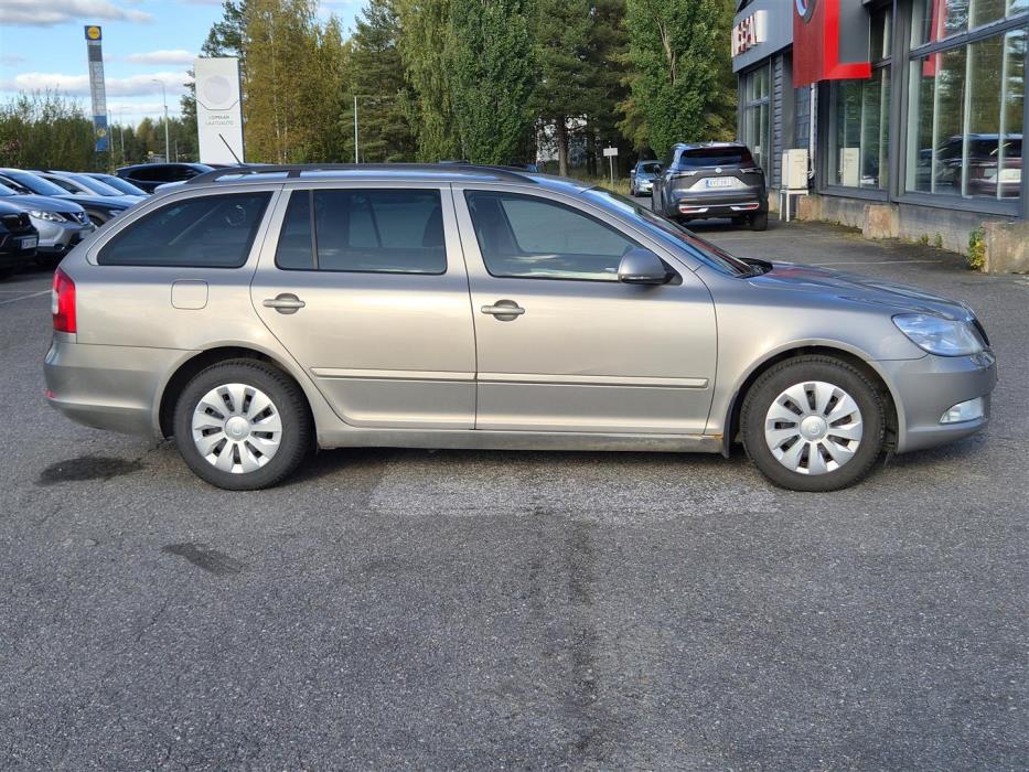 Skoda Octavia 2011