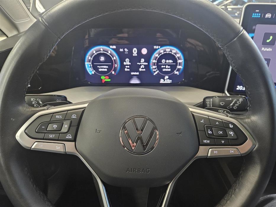 Volkswagen Golf 2024