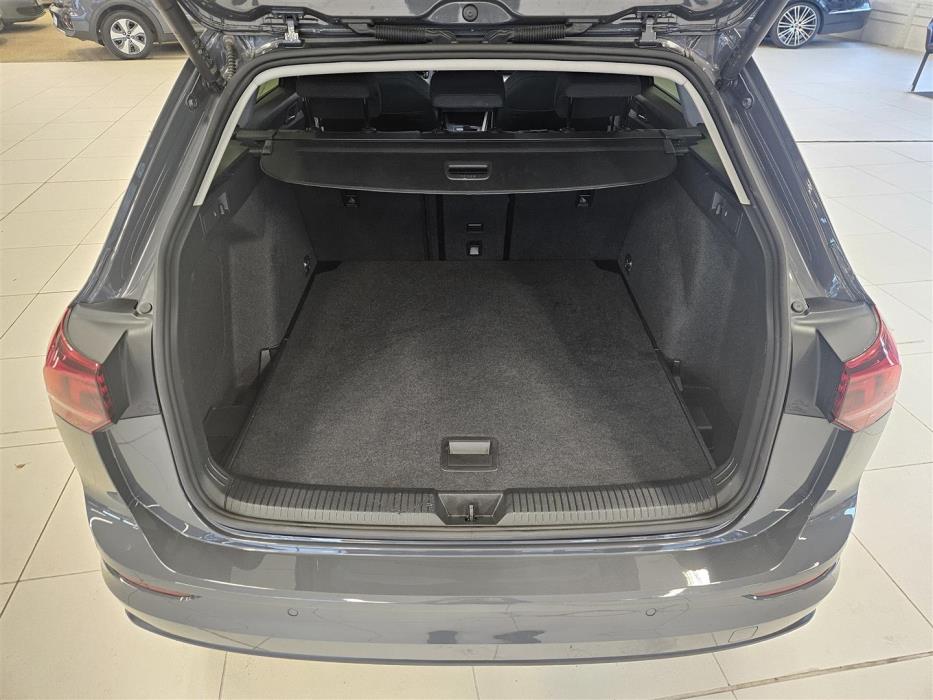 Volkswagen Golf 2024