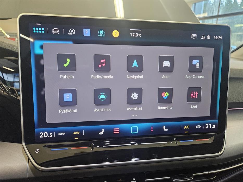 Volkswagen Golf 2024